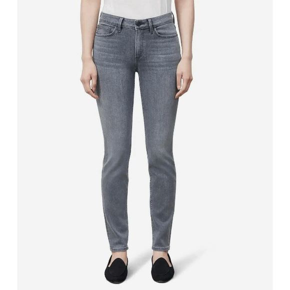 Lafayette 148 "L148 DENIM MERCER SKINNY JEAN" in Gray, Size 12 / 31, MSRP $498 - Picture 1 of 15